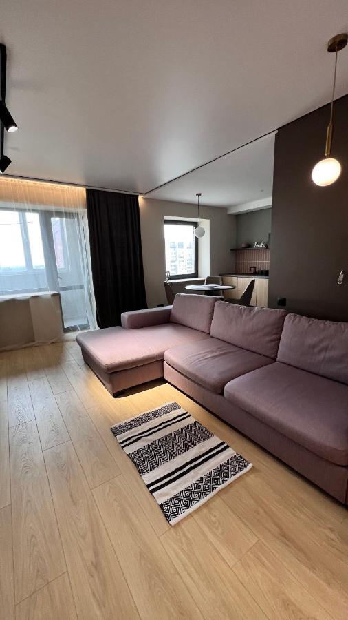 2 Room Modern Apartment View 第聂伯罗彼得罗夫斯克 外观 照片